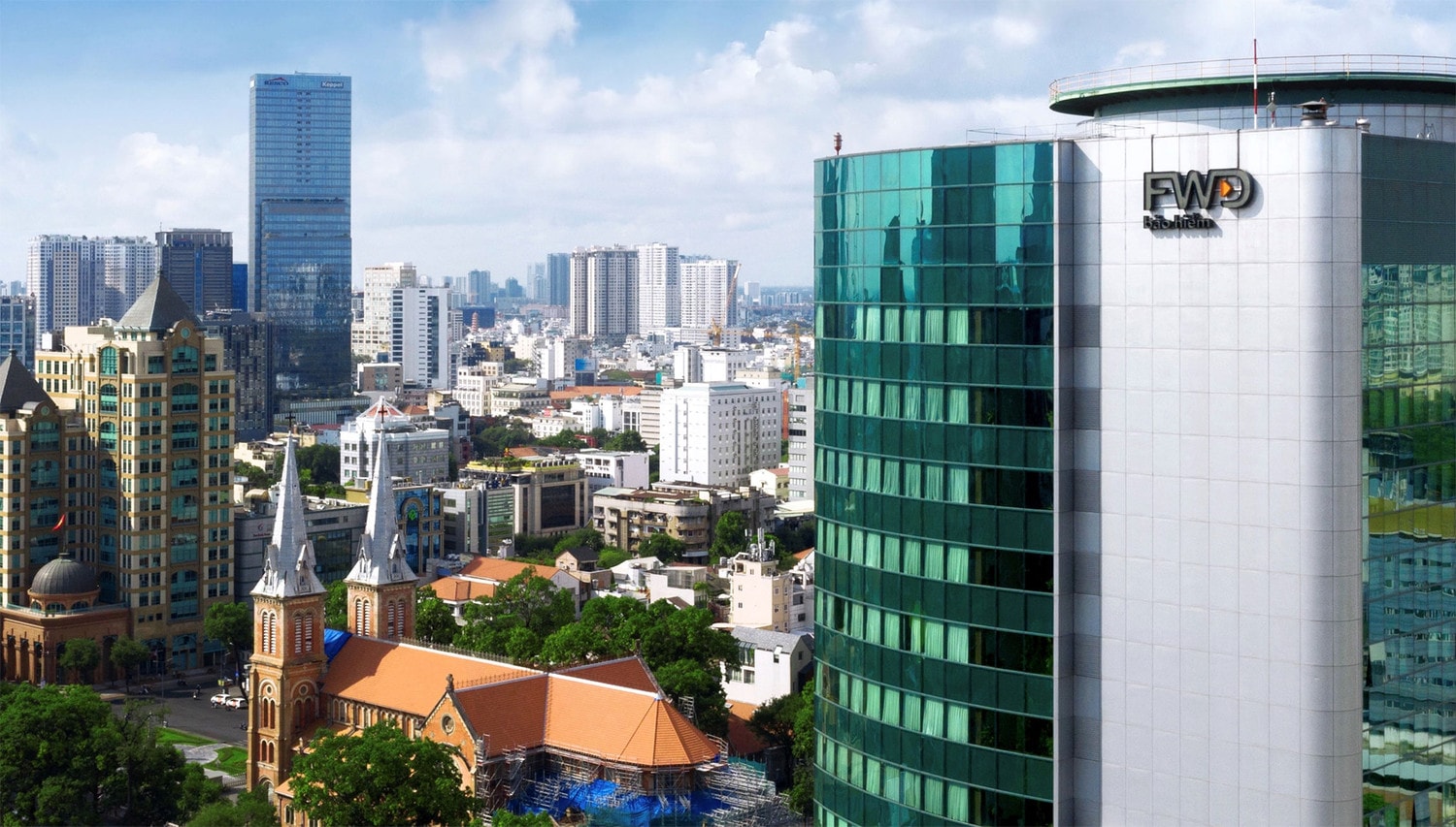 FWD đang dẫn đầu thị trường bảo hiểm Việt Nam về vốn điều lệ
