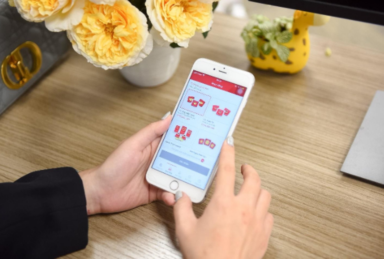 Tất cả mọi giao dịch qua hình thức eGold đều là giao dịch thực, với tiền thực và vàng thực.