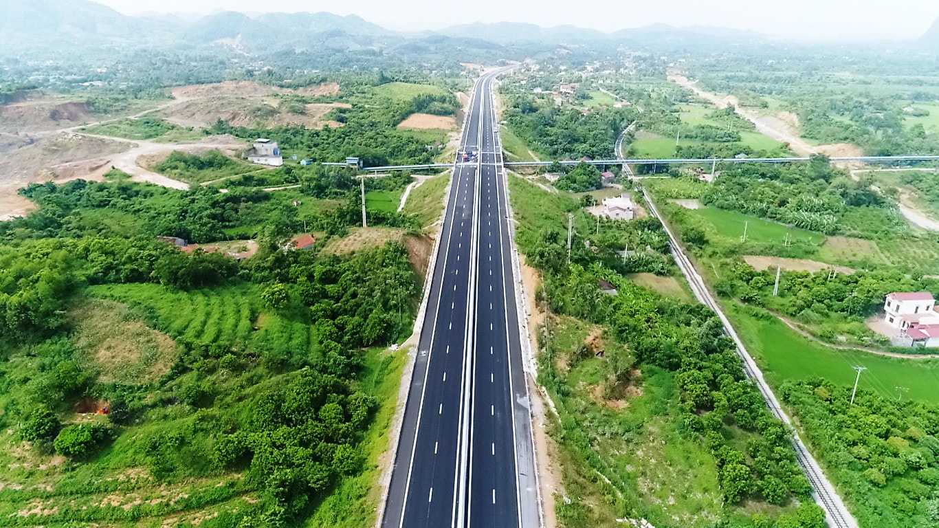Đường cao tốc thúc đẩy phát triển kinh tế - xã hội nhiều địa phương Nguồn: ITN
