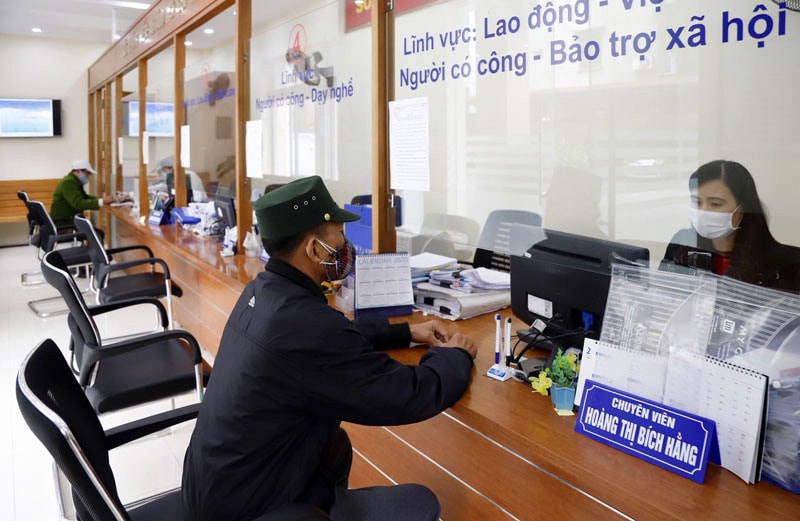 Hà Nội quyết tâm xây dựng nền hành chính dân chủ, hiện đại, tinh gọn, hết mình phục vụ nhân dân Ảnh: P.Long