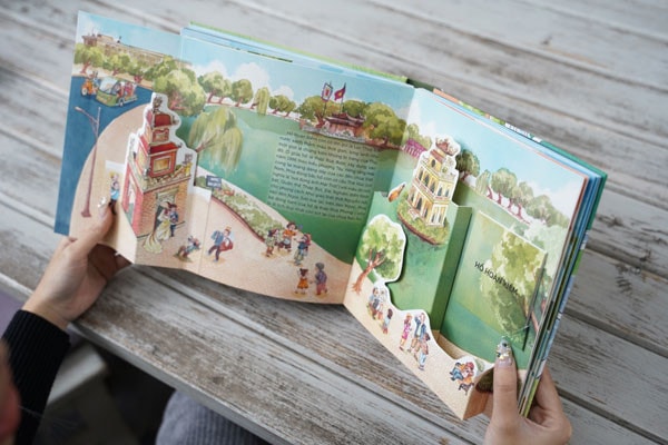 Trang giới thiệu về Hồ Hoàn Kiếm