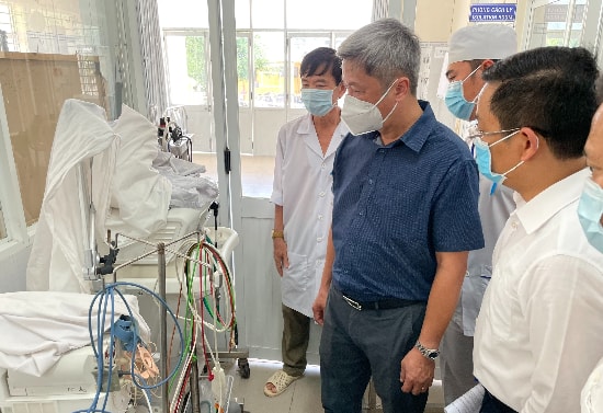 Kiểm tra công tác phòng chống dịch tại cơ sở điều trị Covid-19 (Trung tâm y tế huyện An Phú)