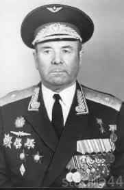 Aleksey Lebedev, Anh hùng Liên Xô từ năm 25 tuổi (3.1945)