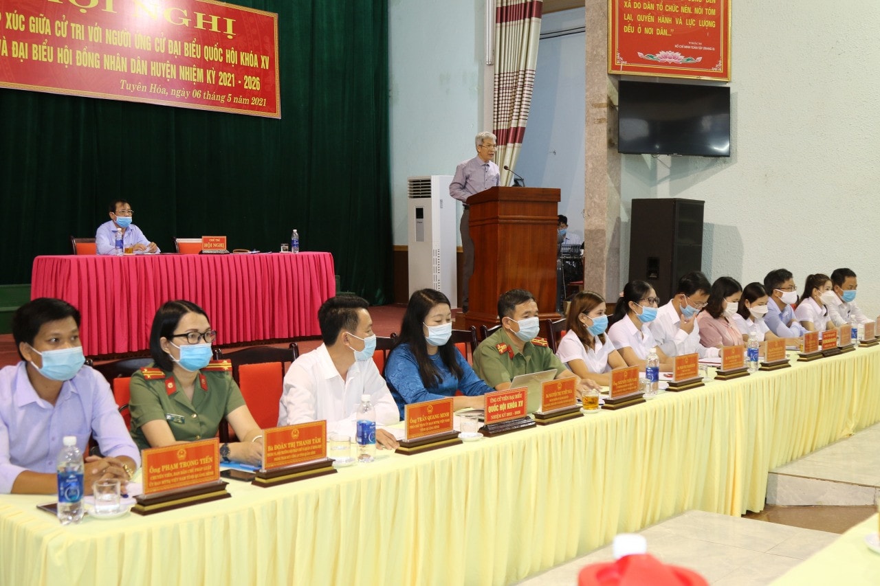 Các ứng cử đại biểu Quốc hội Khóa XV và Đại biểu HĐND huyện nhiệm kỳ 2021 - 2026 tại hội nghị