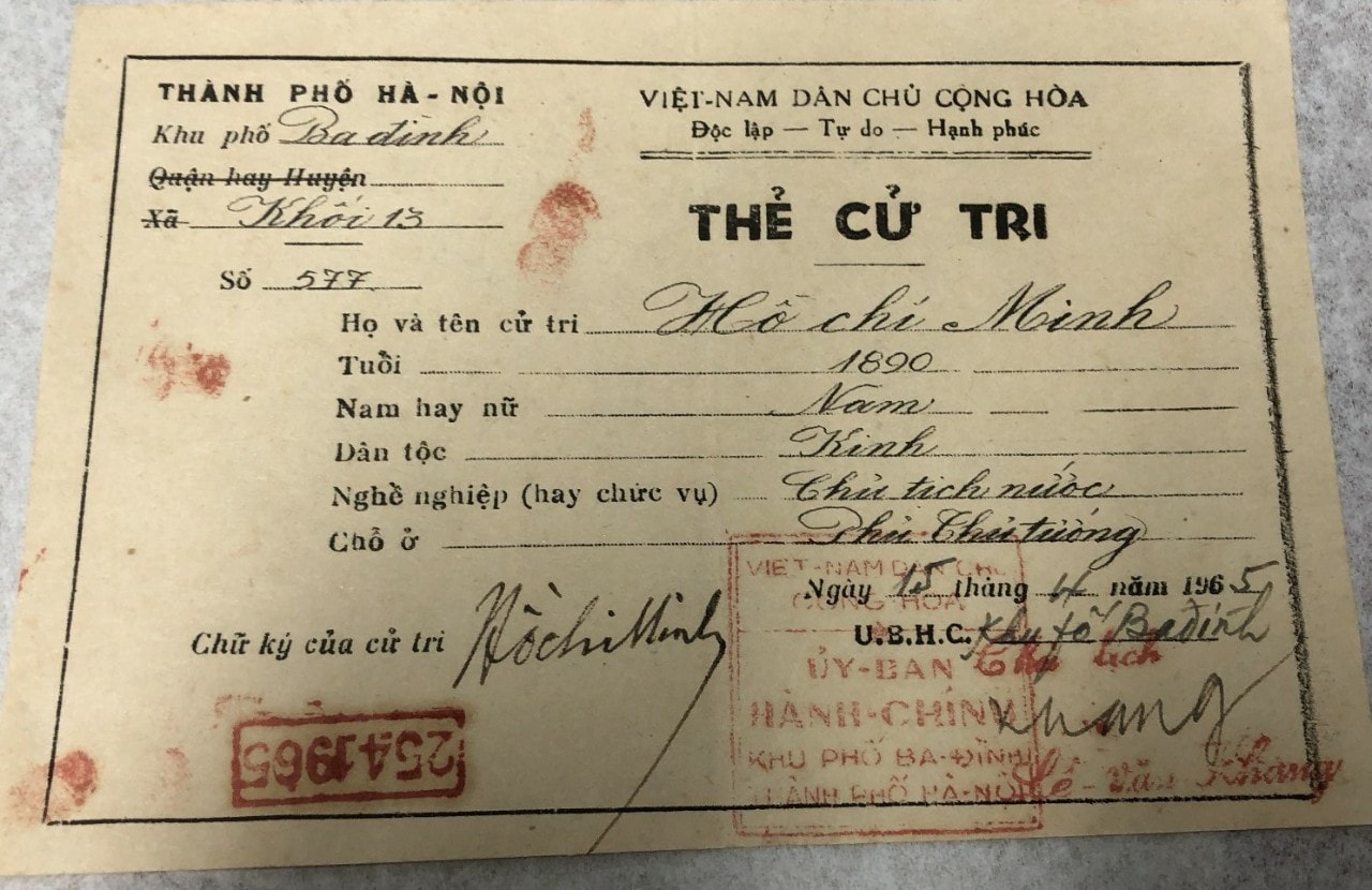	Thẻ cử tri ngày 15.4.1965 của Chủ tịch Hồ Chí Minh