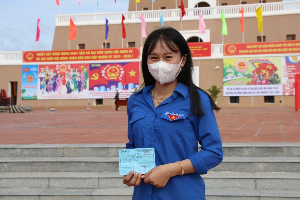 Cử tri Nguyễn Mai Huyền