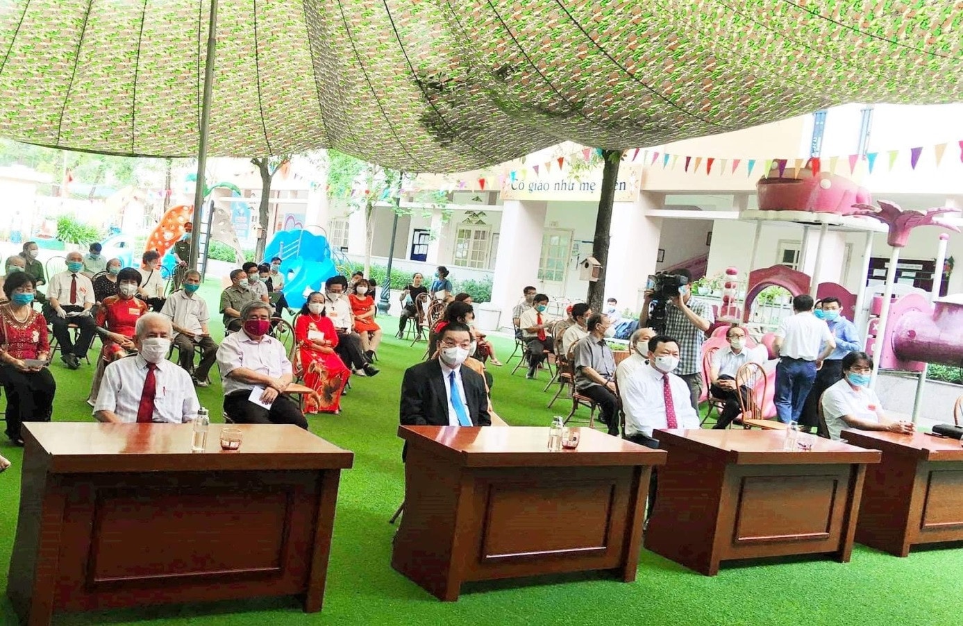 Lễ khai mạc tại khu vực bầu cử số 5, phường Kim Liên, quận Đống Đa