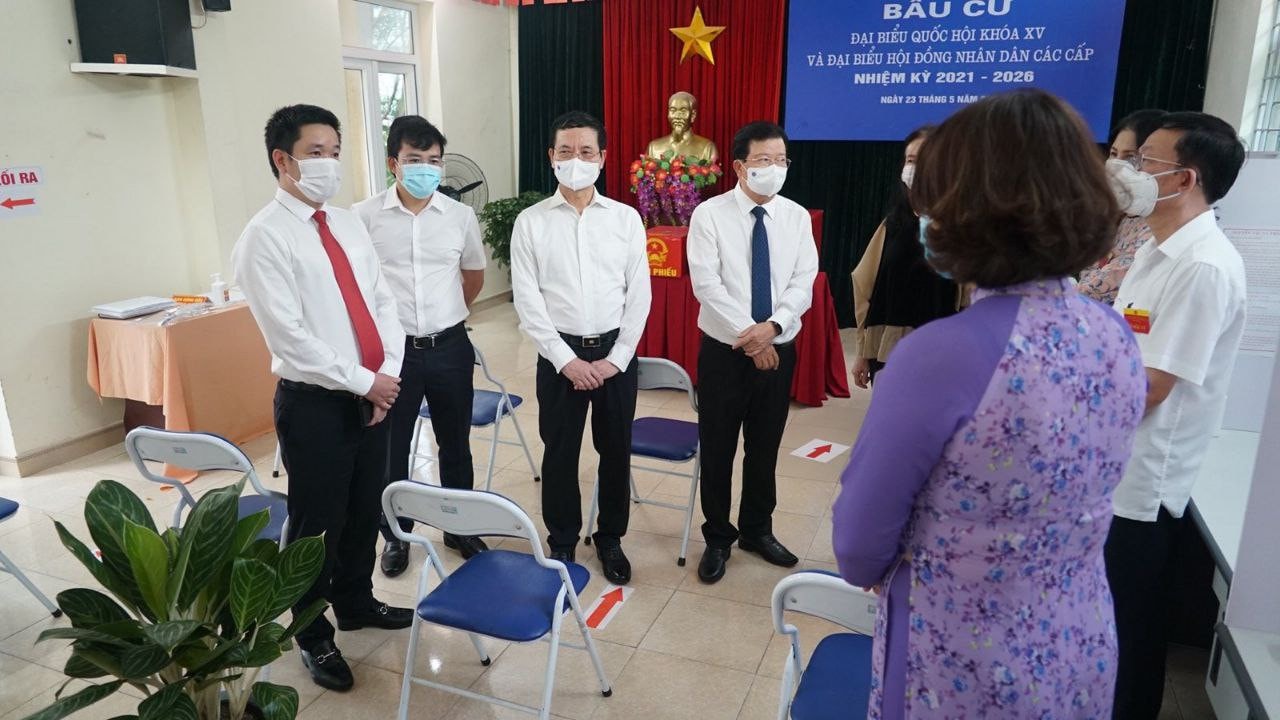 Công tác bỏ phiếu trên địa bàn quận Nam Từ Liêm diễn ra an toàn, hiệu quả, đúng luật 