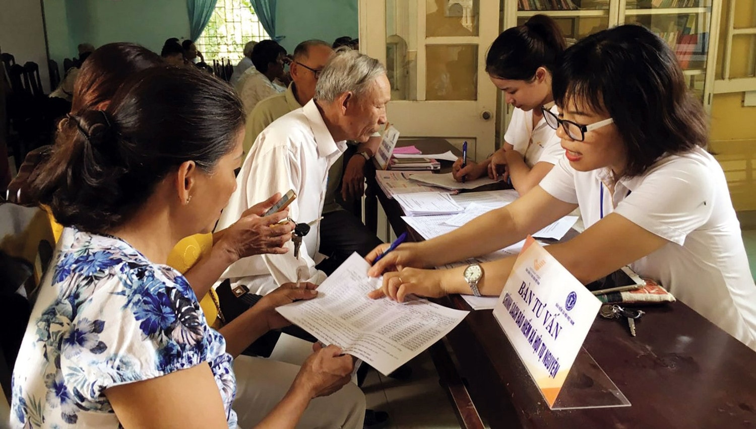 Bảo hiểm xã hội Việt Nam vừa đề nghị nâng mức hỗ trợ tiền đóng cho người tham gia bảo hiểm xã hội tự nguyện tăng dần theo từng năm Nguồn: ITN