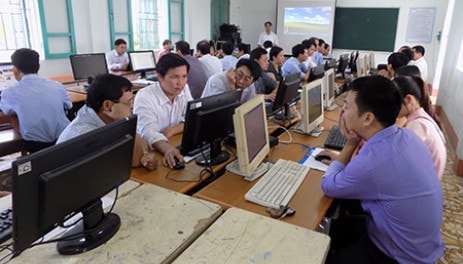 Tập huấn về phần mềm quản lý và điều hành trung tâm học tập cộng đồng - Nguồn: www.baothaibinh.com.vn
