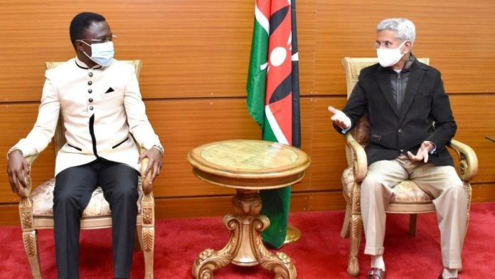 Ngoại trưởng Ấn Độ Subrahmanyam Jaishankar và Ngoại trưởng Kenya Ababu-Namwamba