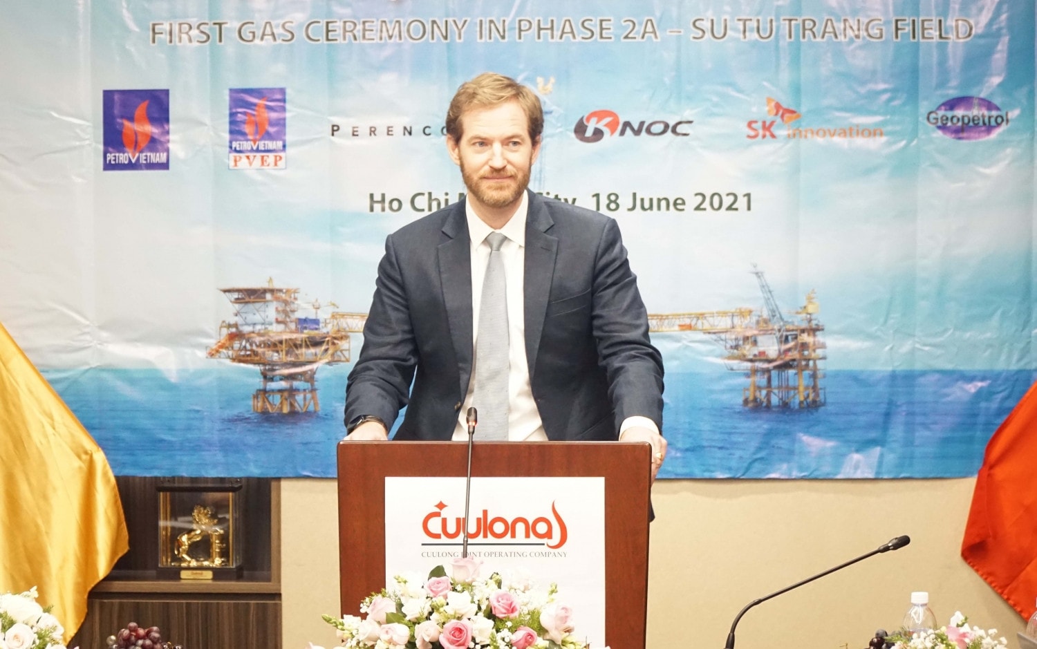 Ông Gilles d’Argouges - Chủ tịch Perenco Việt Nam đại diện các đối tác nước ngoài phát biểu