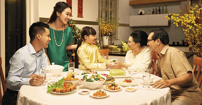 Xây dựng gia đình hạnh phúc phải bắt đầu từ trao truyền những giá trị nhân văn tốt đẹp