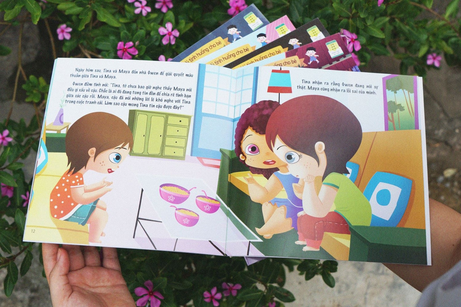 Từng trang sách sẽ giúp trẻ biết được các kỹ năng sống một cách mới lạ, thực tế và dễ hiểu nhất
