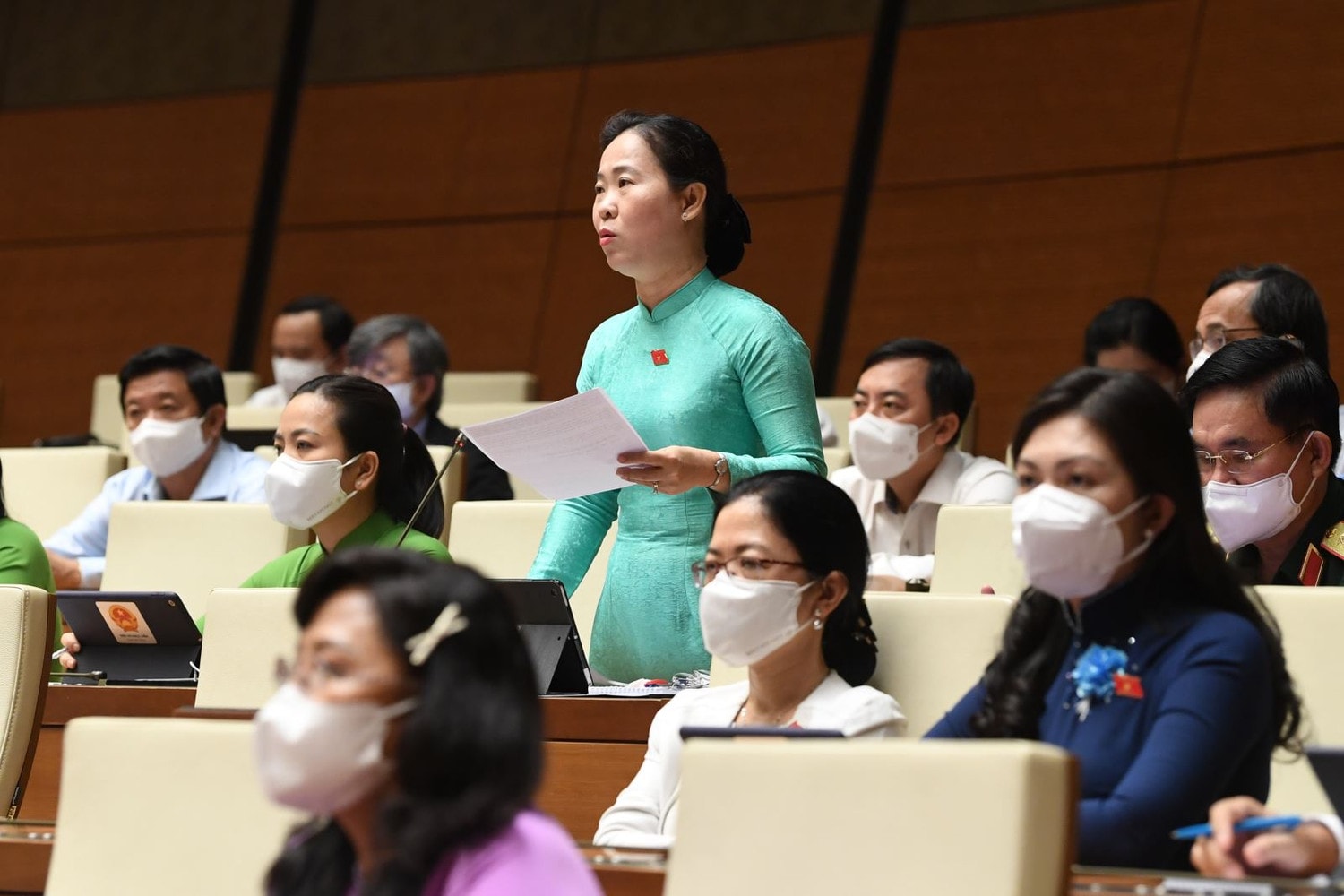 ĐBQH Tô Ái Vang (Sóc Trăng) phát biểu Ảnh: Quang Khánh ĐBQH Tô Ái Vang (Sóc Trăng) phát biểu Ảnh: Quang Khánh