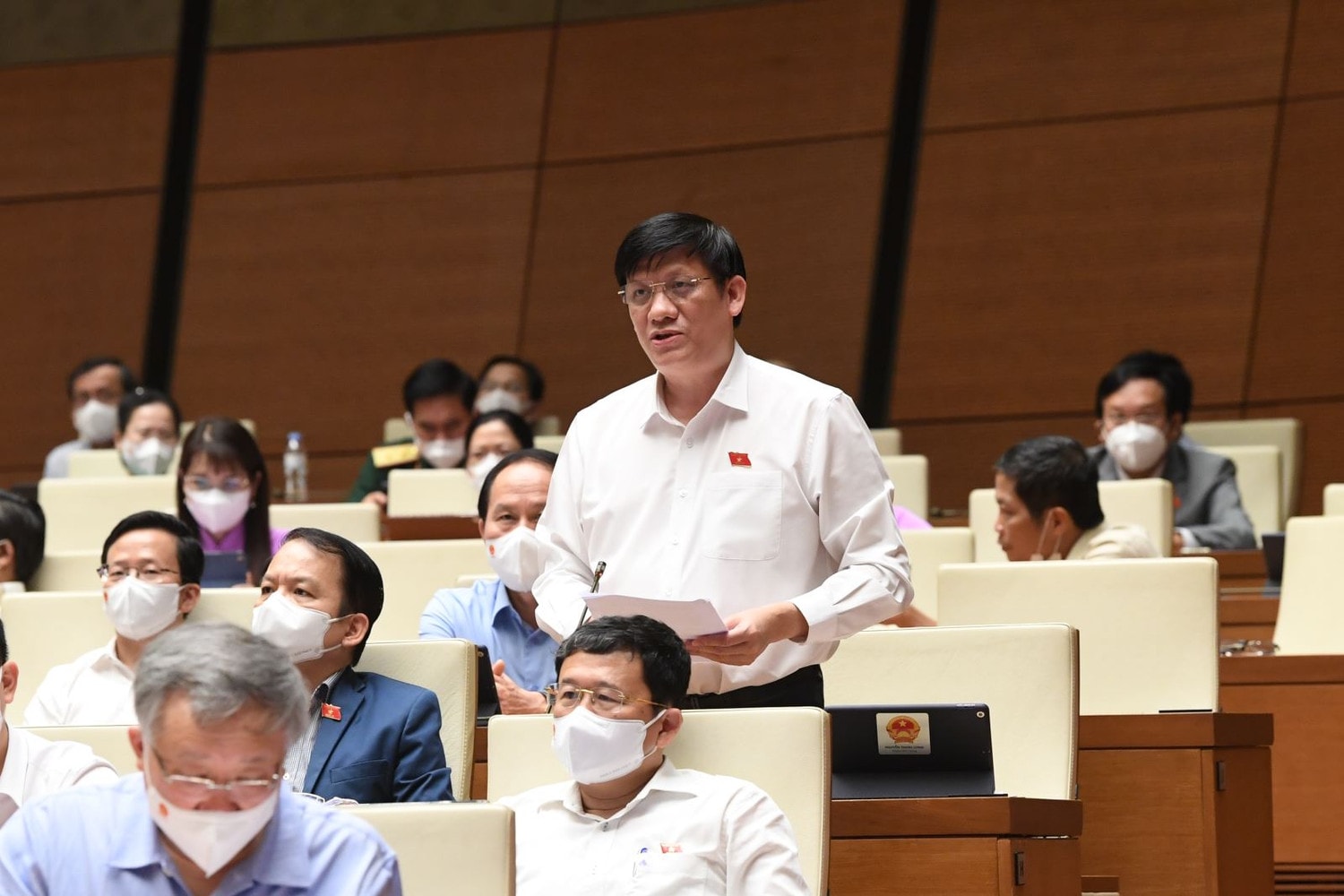 Bộ trưởng Y tế Nguyễn Thanh Long phát biểu giải trình Ảnh: Quang Khánh Bộ trưởng Y tế Nguyễn Thanh Long phát biểu giải trình Ảnh: Quang Khánh