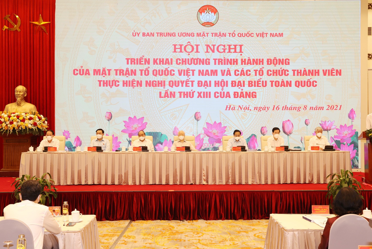 Đoàn Chủ tọa hội nghị. Ảnh: Phương Hoa/TTXVN
