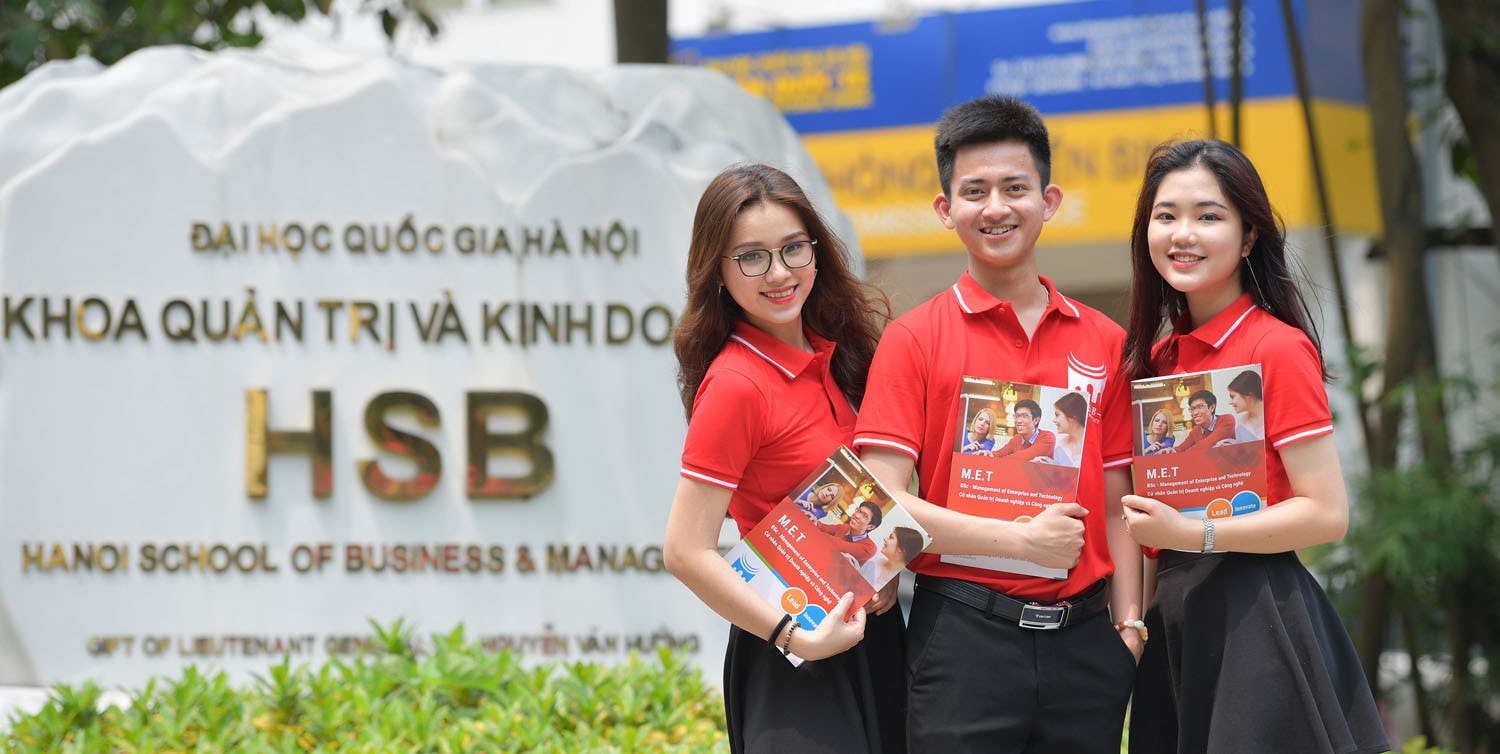 Sinh viên Khoa Quản trị và Kinh doanh, Đại học Quốc gia Hà Nội - Ảnh: VNU