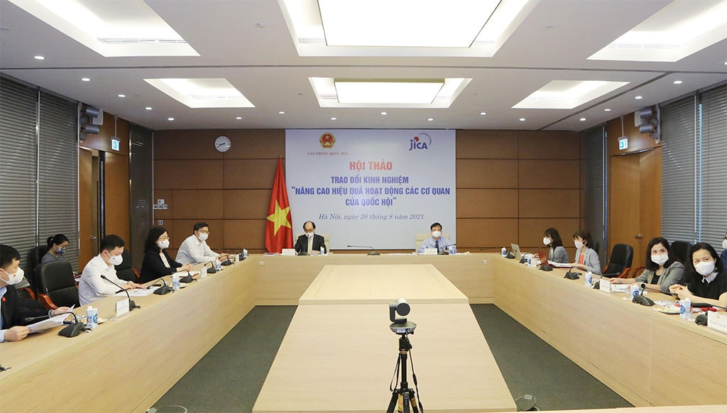 Toàn cảnh hội thảo