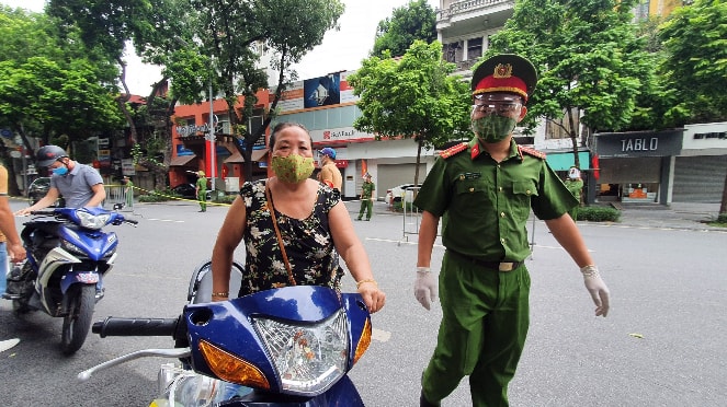 Lượng phương tiện và người tham gia giao thông trong ngày nghỉ lễ 2.9 giảm mạnh
