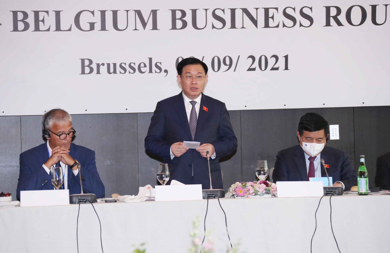 Chủ tịch Quốc hội Vương Đình Huệ phát biểu tại Tọa đàm doanh nghiệp Việt Nam – Bỉ Ảnh: Doãn Tấn - TTXVN