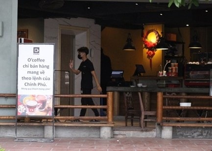 các nhà hàng, quán ăn, cơ sở kinh doanh phải tạo điểm quét QR Code khi mở cửa