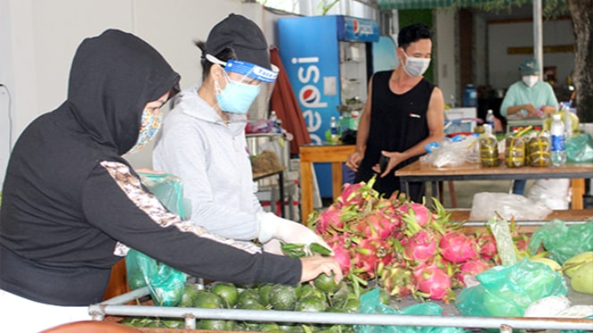 chuẩn bị tâm thế cho người dân doanh nghiệp thích nghi sống chung với dịch