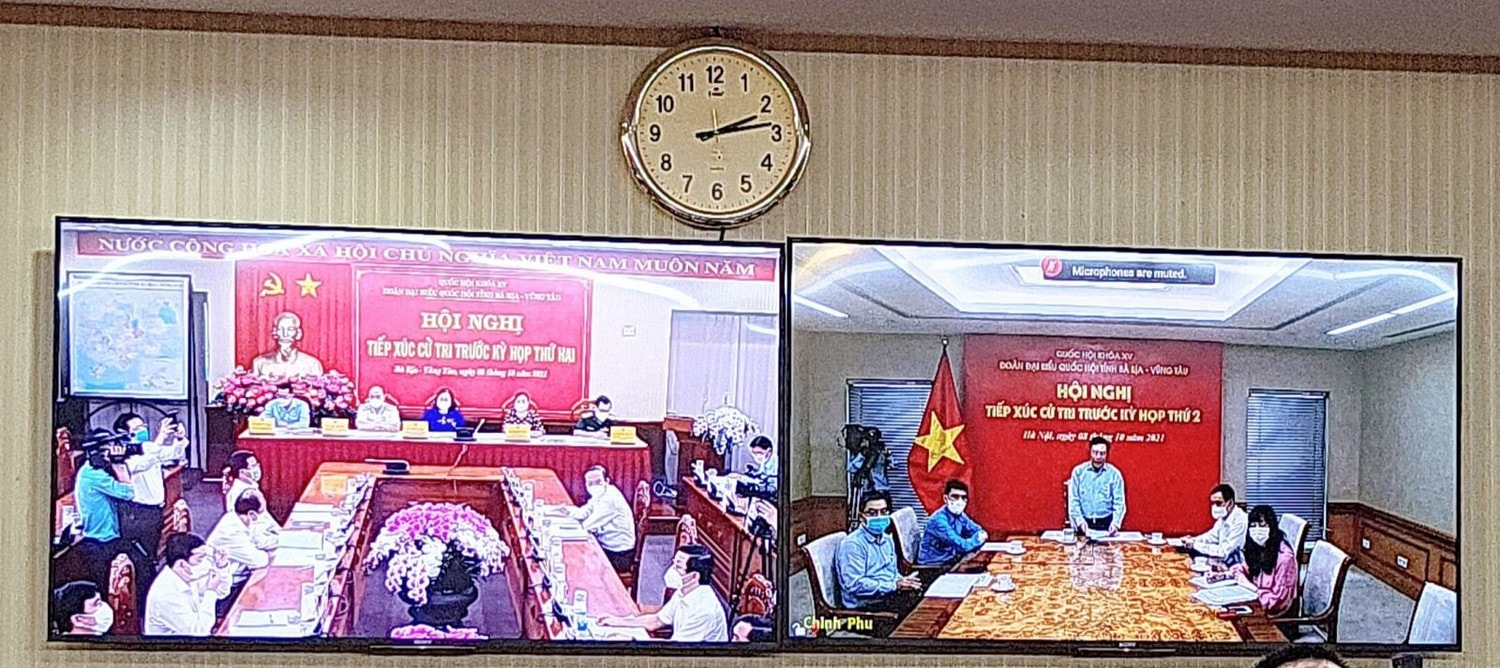 Phó Thủ tướng Thường trực Chính phủ tại điểm cầu Văn phòng Chính phủ