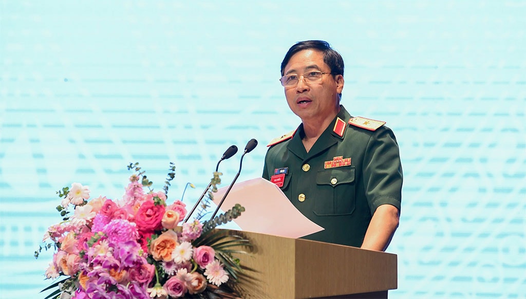 Bí thư Đảng ủy, Phó Tổng giám đốc Tập đoàn Viettel Hoàng Sơn phát biểu tại Đại hội
