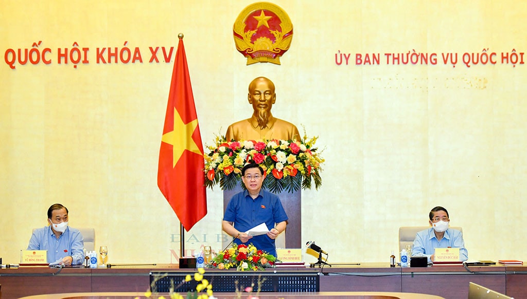 Chủ tịch Quốc hội Vương Đình Huệ phát biểu tại buổi làm việc Ảnh: Lâm Hiển