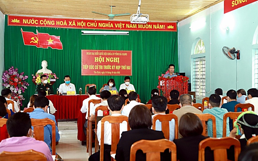 Toàn cảnh buổi tiếp xúc