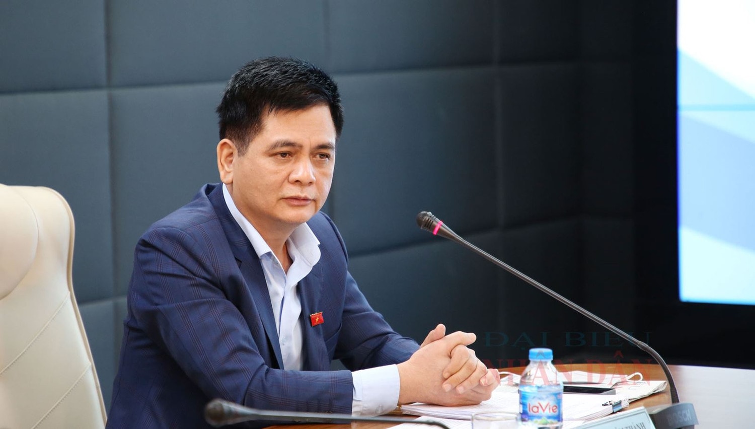 Phó Chủ tịch Hội đồng dân tộc của Quốc hội Nguyễn Lâm Thành chia sẻ tại tọa đàm Ảnh: Duy Thông