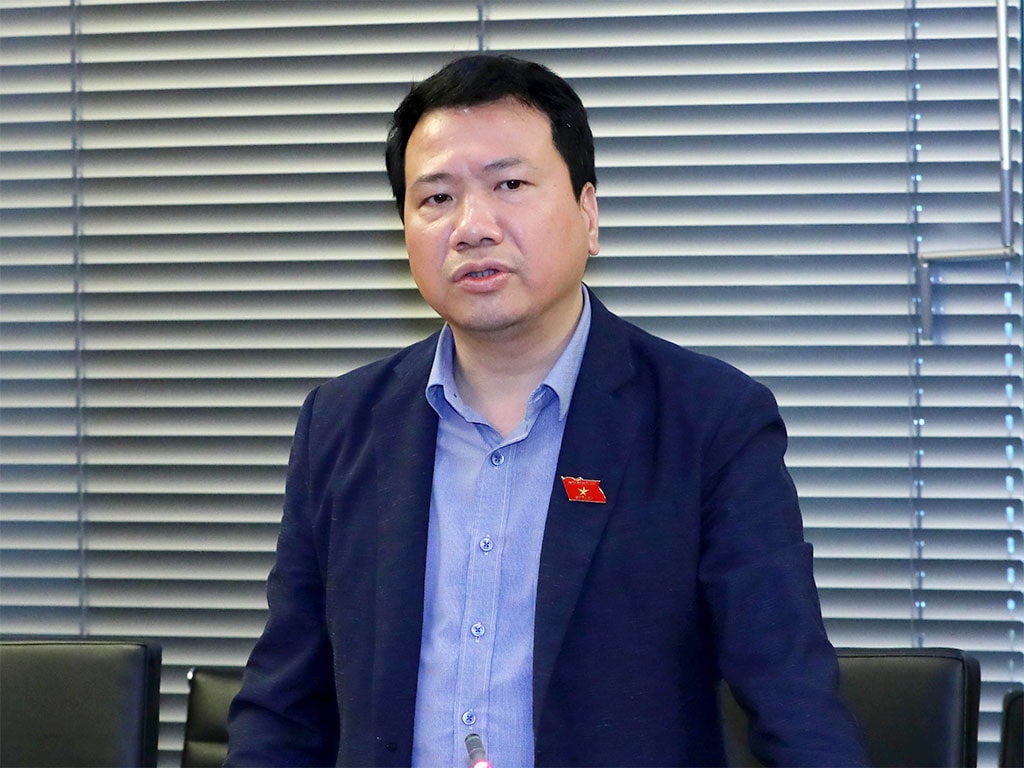 Ảnh: Hồ Long