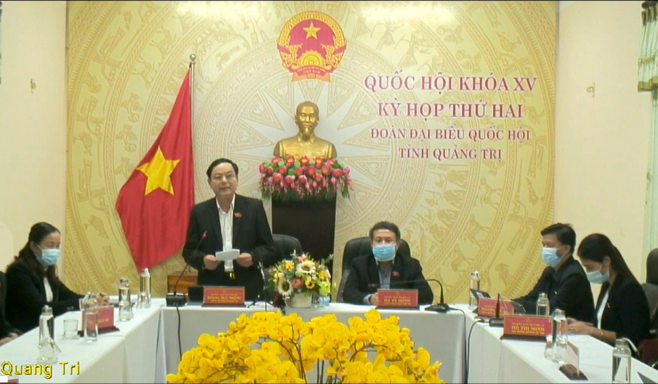 ĐBQH Hoàng Đức Thắng (Quảng Trị) phát biểu
