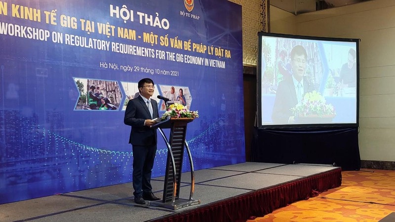 Viện trưởng Viện Khoa học Pháp lý, Bộ Tư pháp Nguyễn Văn Cương phát biểu tại cuộc hội thảo.