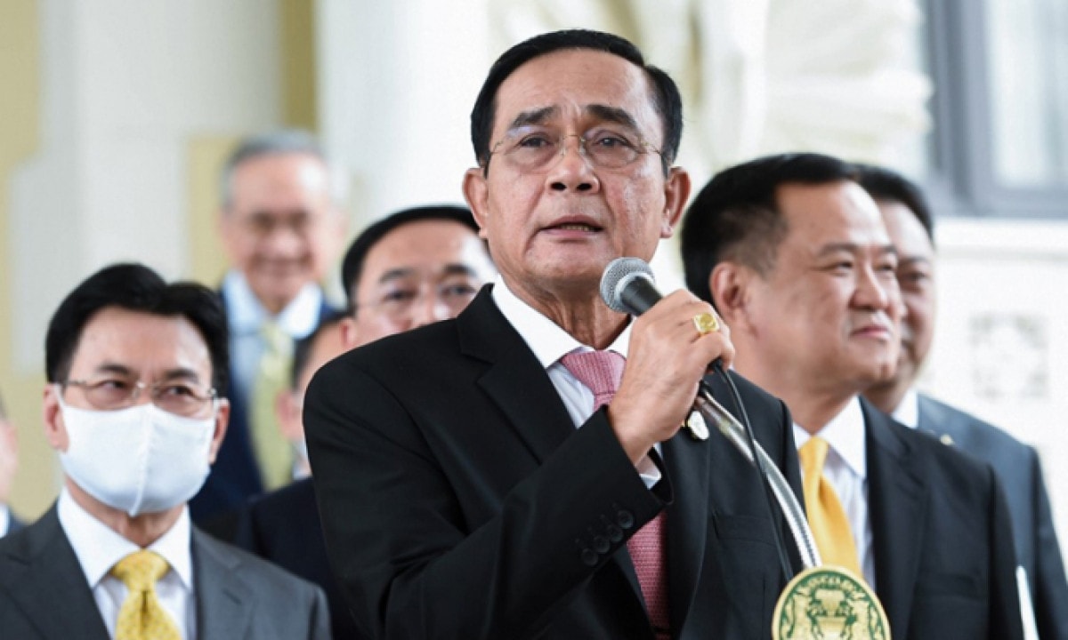 Thủ tướng Thái Lan Prayut Chan-o-cha yêu cầu người dân và doanh nghiệp tuân thủ nghiêm ngặt việc kiểm soát dịch bệnh để mở cửa trở lại