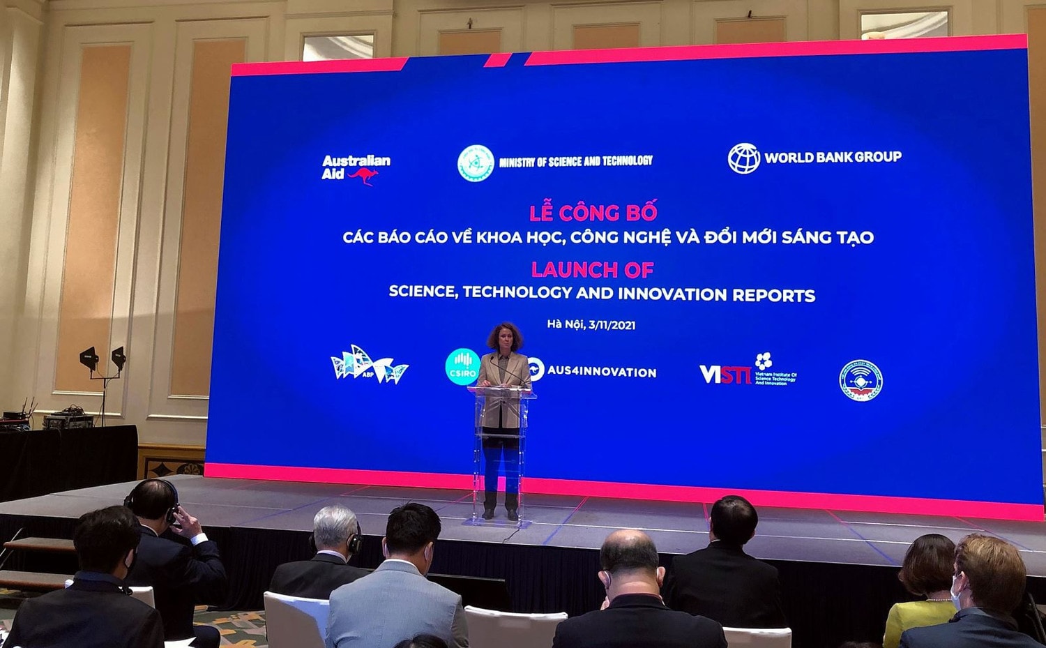 Giám đốc Ngân hàng Thế giới tại Việt Nam, bà Carolyn Turk nhận định tại buổi lễ Giám đốc Ngân hàng Thế giới tại Việt Nam, bà Carolyn Turk nhận định tại buổi lễ