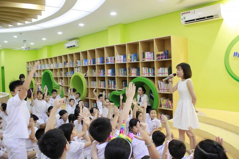 	Thư viện luôn thay đổi cách thức tổ chức, hoạt động theo hướng linh hoạt - Nguồn: toplist.vn