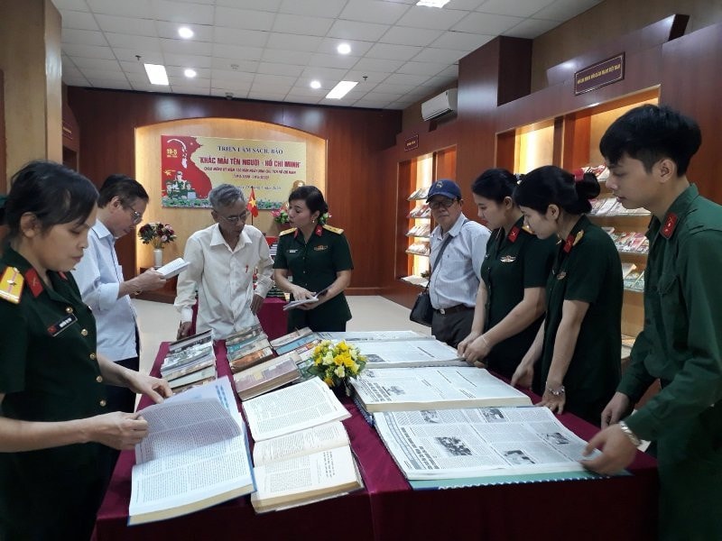 Thư viện Quân đội có nhiều cách làm mới trong giới thiệu sách