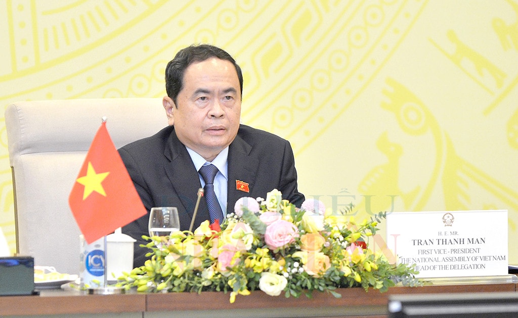 	Ảnh: Hồ Long