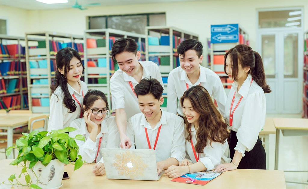 Chuyển đổi số góp phần xây dựng hệ sinh thái dữ liệu mở về thư viện và mạng thông tin thư viện quốc gia Ảnh: Xuân Bản