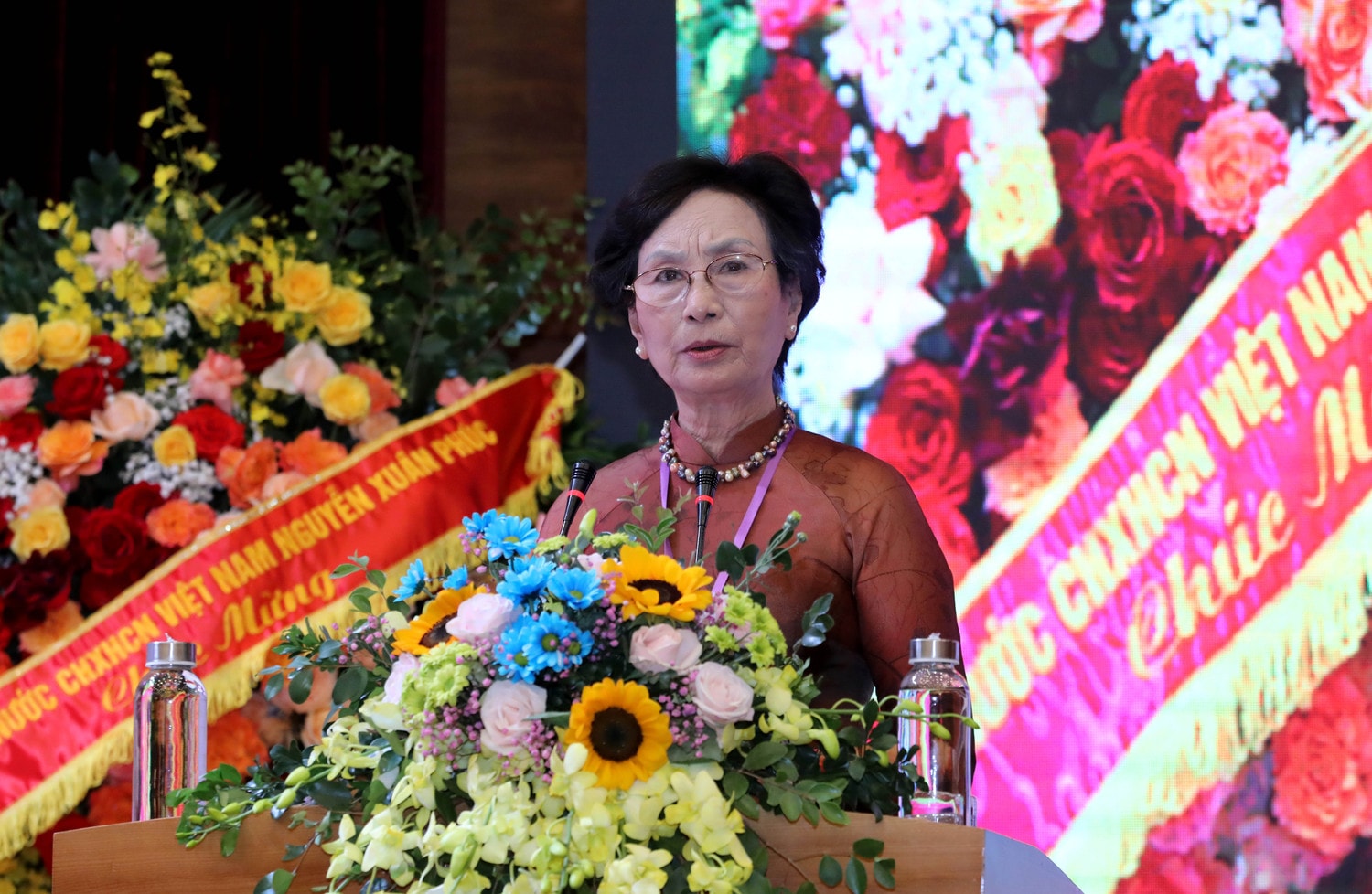 Đại biểu tham luận tại Đại hội Ảnh: Hồ Long Đại biểu tham luận tại Đại hội Ảnh: Hồ Long