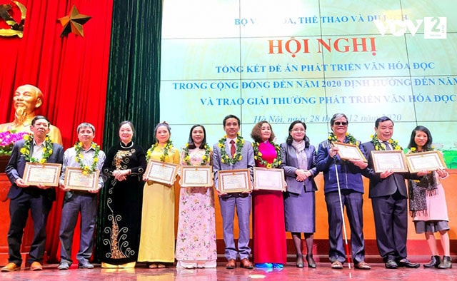 Trao Giải thưởng Phát triển văn hóa đọc năm 2020