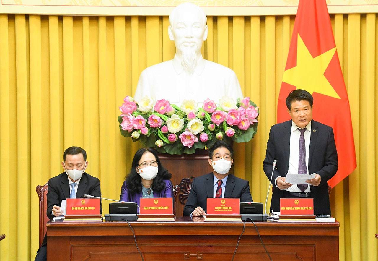 Phó Viện trưởng Viện Kiểm sát nhân dân tối cao Nguyễn Huy Tiến thông tin về những điiểm mới của luật