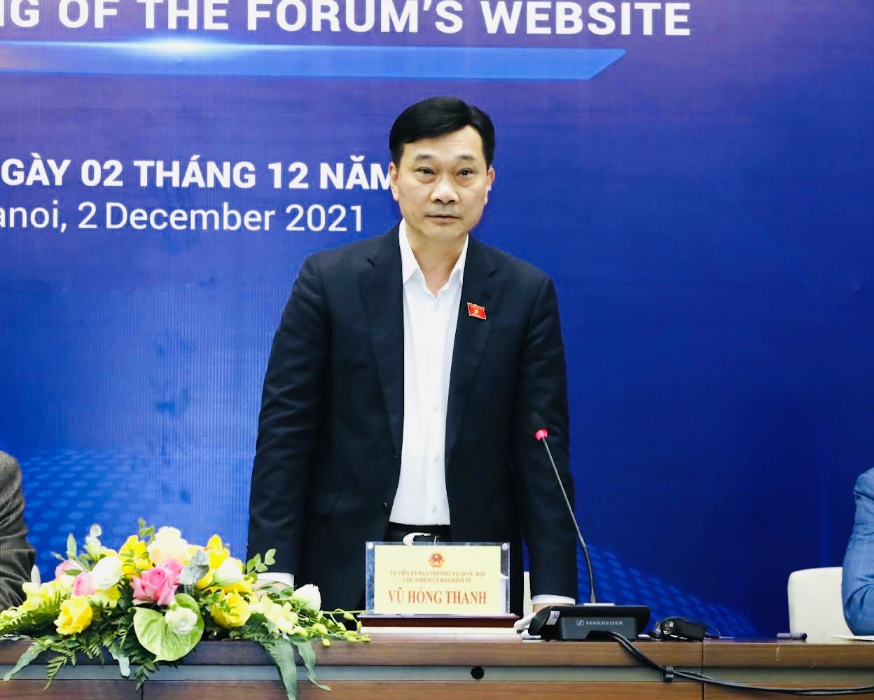 Chủ nhiệm Ủy ban Kinh tế Vũ Hồng Thanh phát biểu tại buổi họp báo Ảnh: Hồ Long