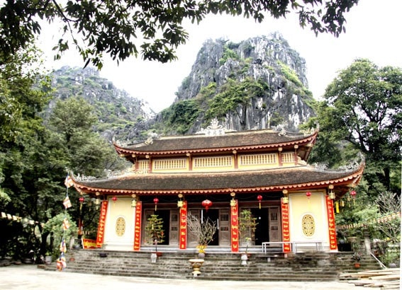 Chùa Nhẫn - Kinh Môn Ảnh: Thanh Bình