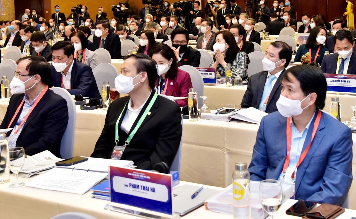 Các đại biểu dự Diễn đàn tại điểm cầu Trung tâm Hội nghị Quốc tế 11 Lê Hồng Phong Ảnh: Lâm Hiển