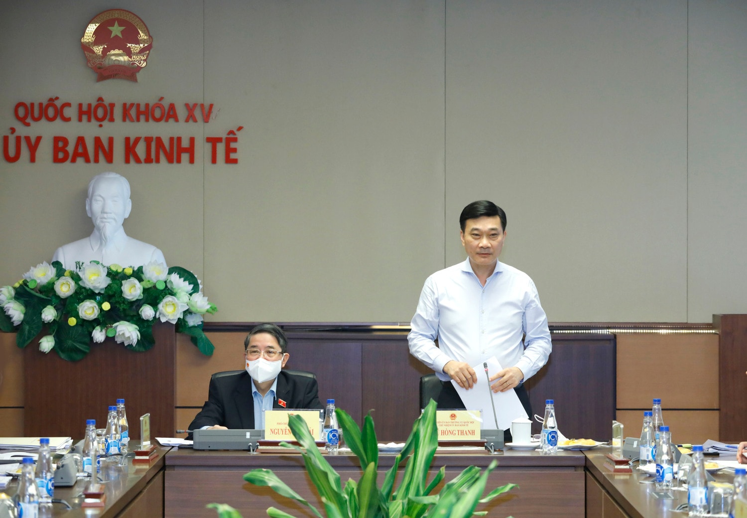 Chủ nhiệm Ủy ban Kinh tế Vũ Hồng Thanh phát biểu Ảnh: Hồ Long