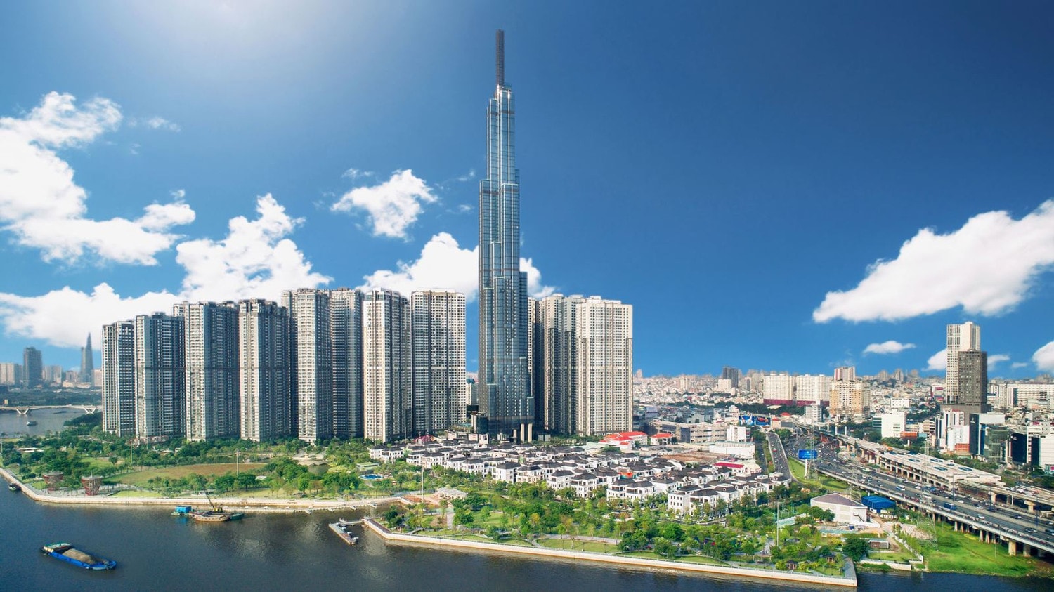 VinGroup trở thành doanh nghiệp lớn thứ 5 Việt Nam ảnh 1