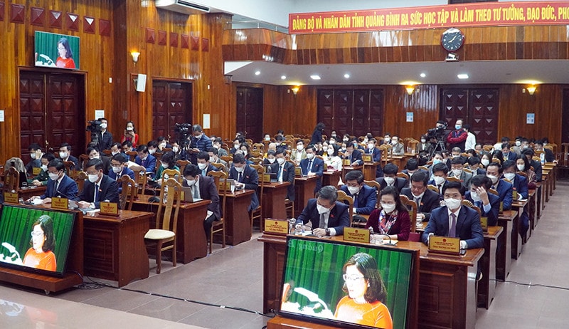 Các đại biểu dự kỳ họp